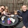 Sandra Stig: Hundeglad børnefamilie (kun små, allervenlige hunde)