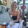 Emilie: Dyrepasseruddannet sygeplejerskestuderende på sommerferie/barsel 