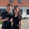 Matilde Aaskov: Kærligt par med stort hus og have tilbyder pasning