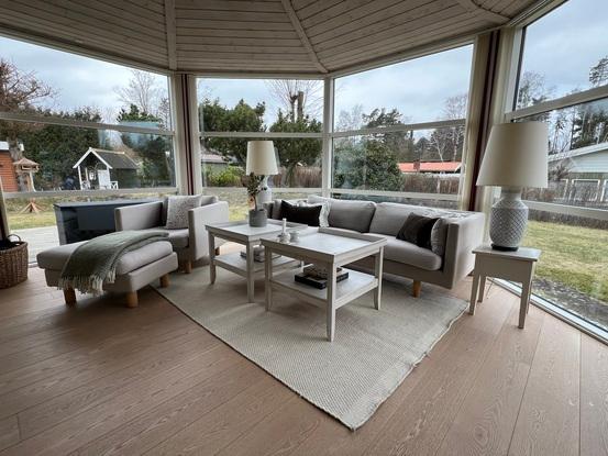 Lyst og behageligt  sommerhus